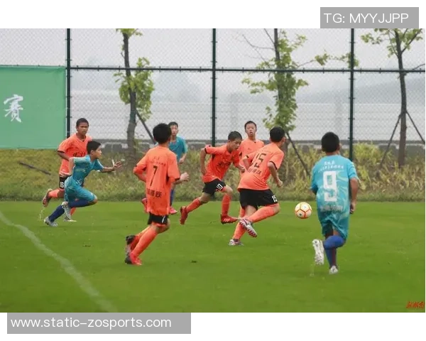 校园足球教学指南助力青少年全面发展与健康成长的实用手册