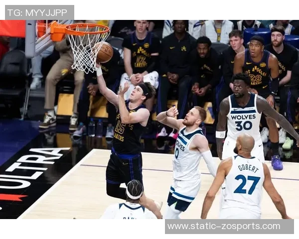 篮球与足球的交汇点NBA明星球员如何影响全球体育文化